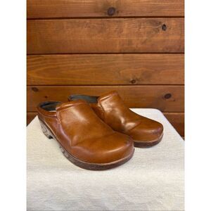 Klogs Surrey Nutmeg  Leather Clogs Sz 9